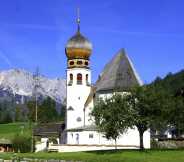 Die Kirche von Oberau