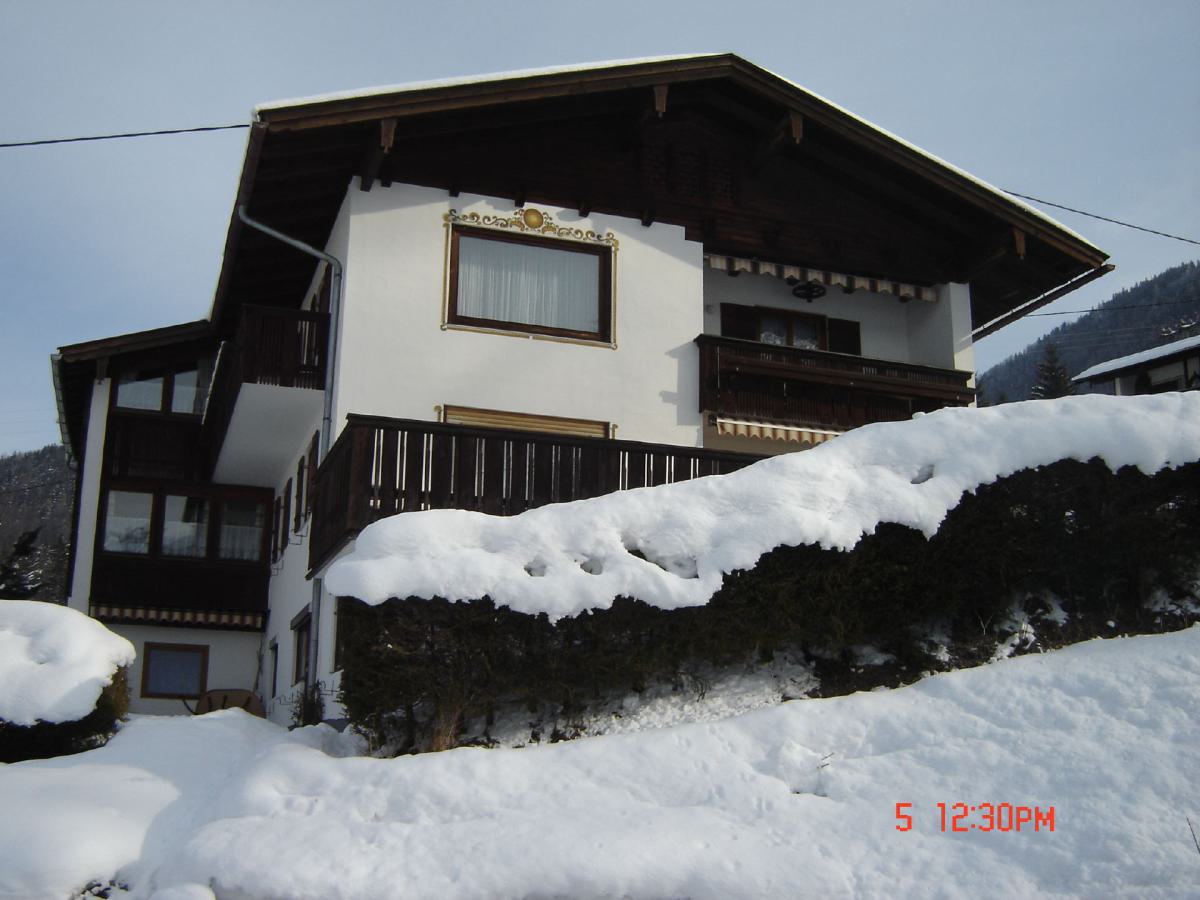 Fewo Bergrast Hausansicht Winter